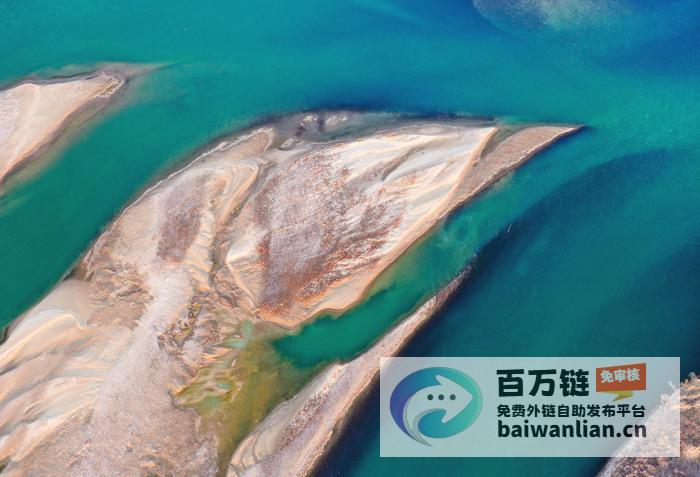 碧海如墨仿若翡翠镶嵌大地黄河湿地碧海如烟