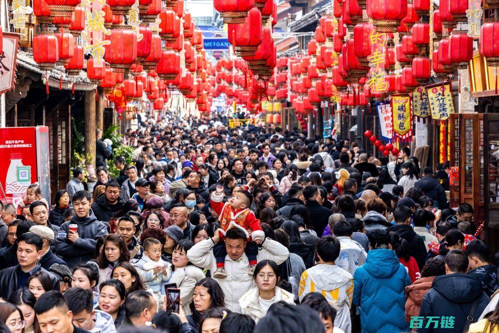 春节巡礼四海年味长各地特色庆祝活动彰显中